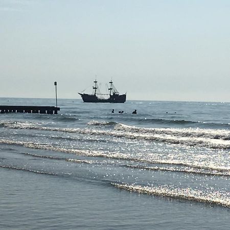 Nuovo E Centrale Appartamento 3-4 Persone Lido di Jesolo Luaran gambar