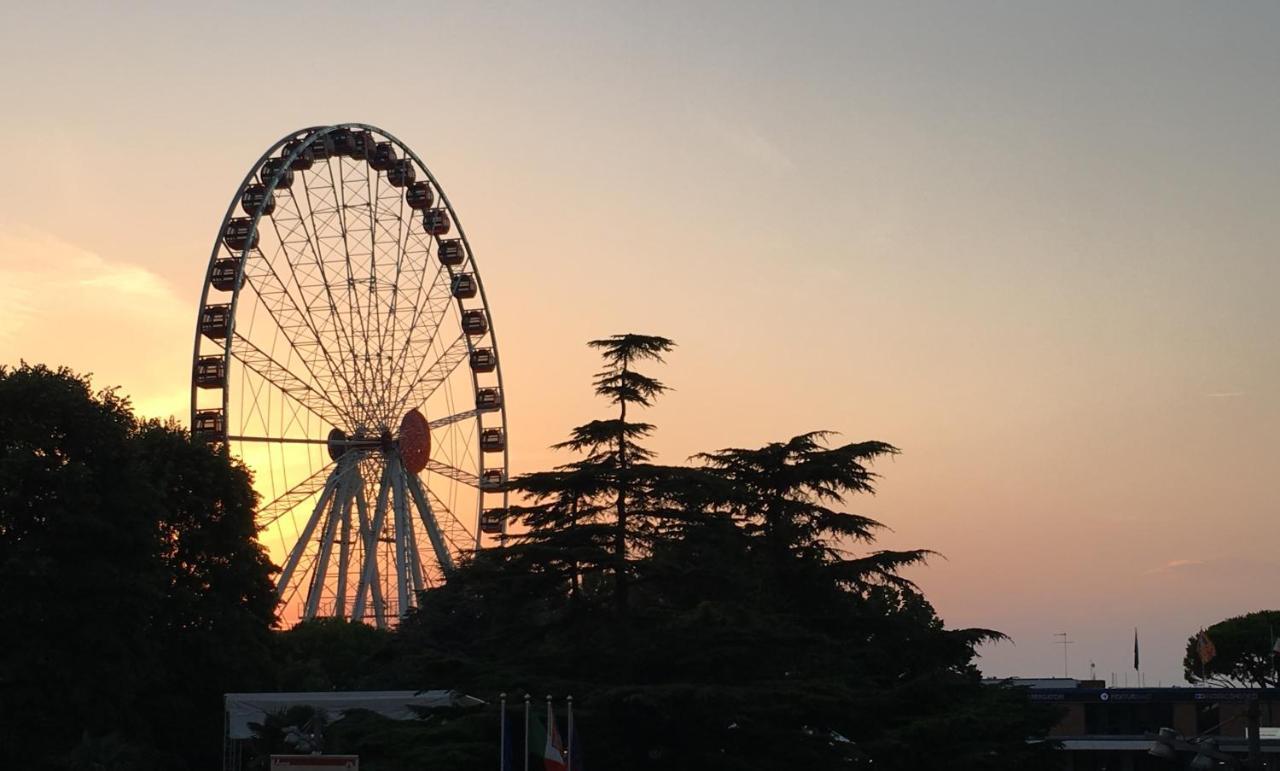 Nuovo E Centrale Appartamento 3-4 Persone Lido di Jesolo Luaran gambar