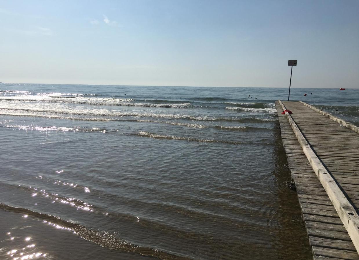 Nuovo E Centrale Appartamento 3-4 Persone Lido di Jesolo Luaran gambar