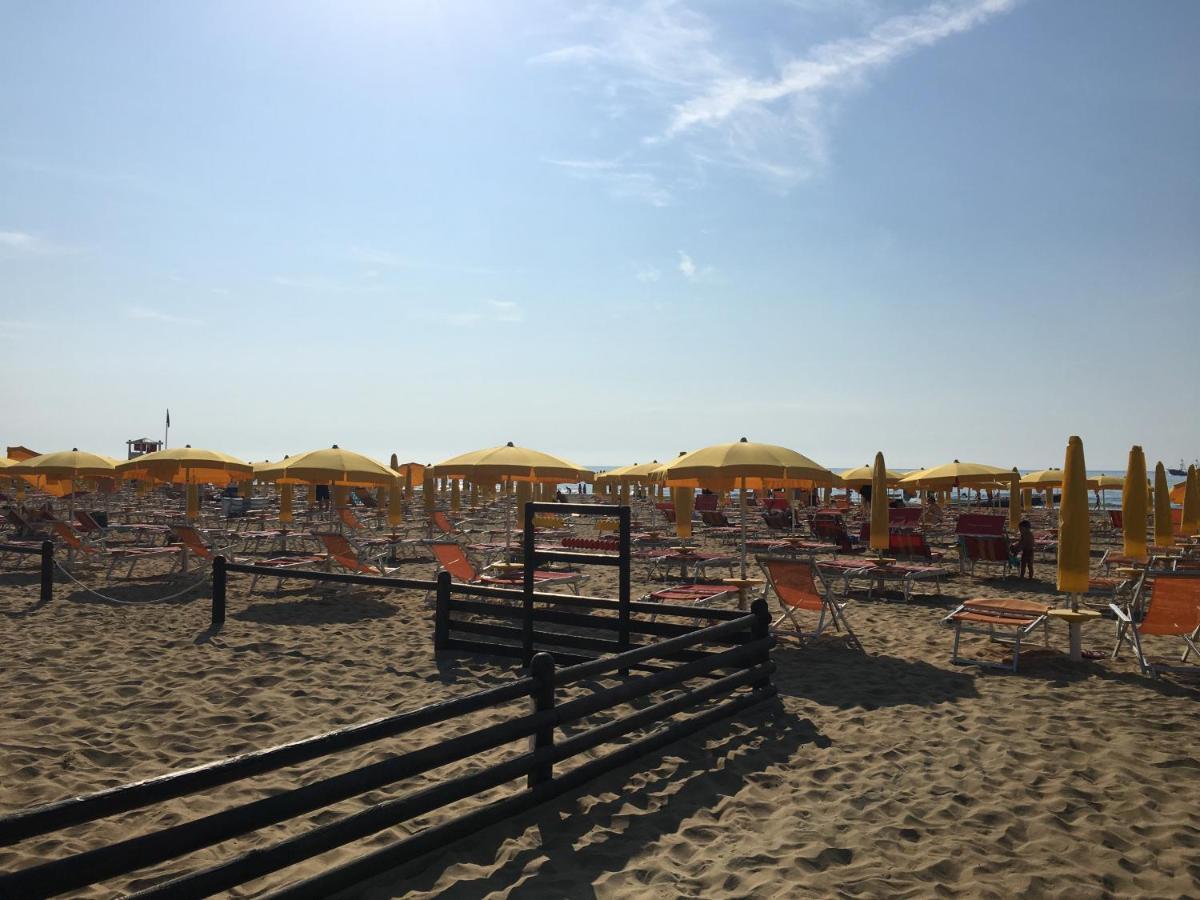 Nuovo E Centrale Appartamento 3-4 Persone Lido di Jesolo Luaran gambar