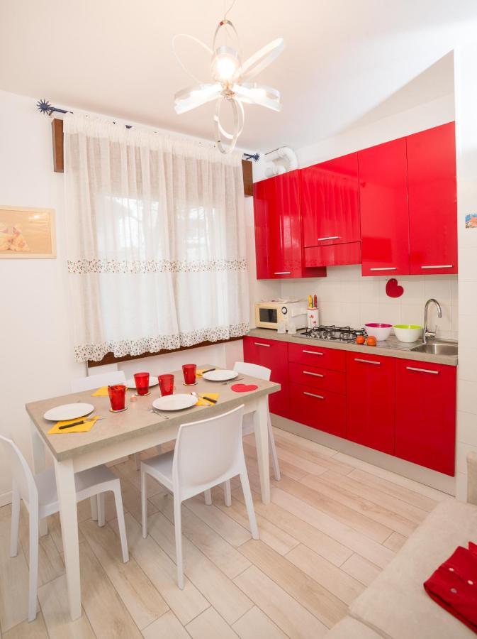Nuovo E Centrale Appartamento 3-4 Persone Lido di Jesolo Luaran gambar